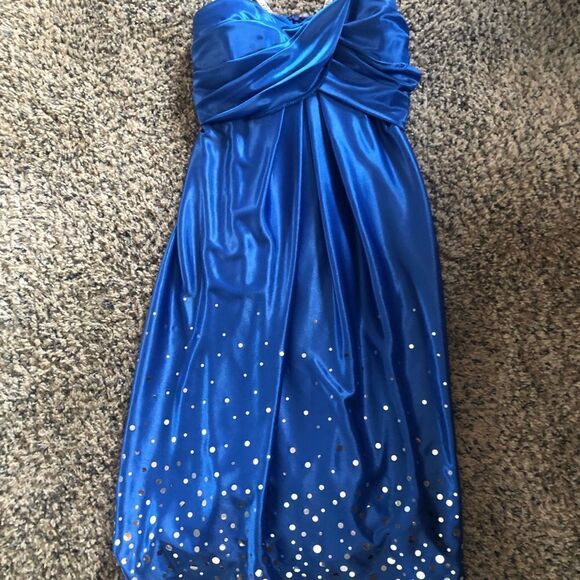 Wendye C Jump Apparel blue dress 27 inches long with sequins and balloon bottom - Picture 11 of 12